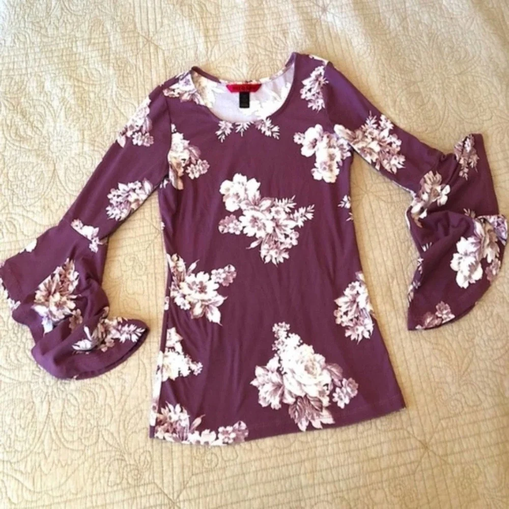 $10 CLEARANCE! Hot Kiss Mauve Velvet Rose Bell Sleeve Top - Picture 5 of 10